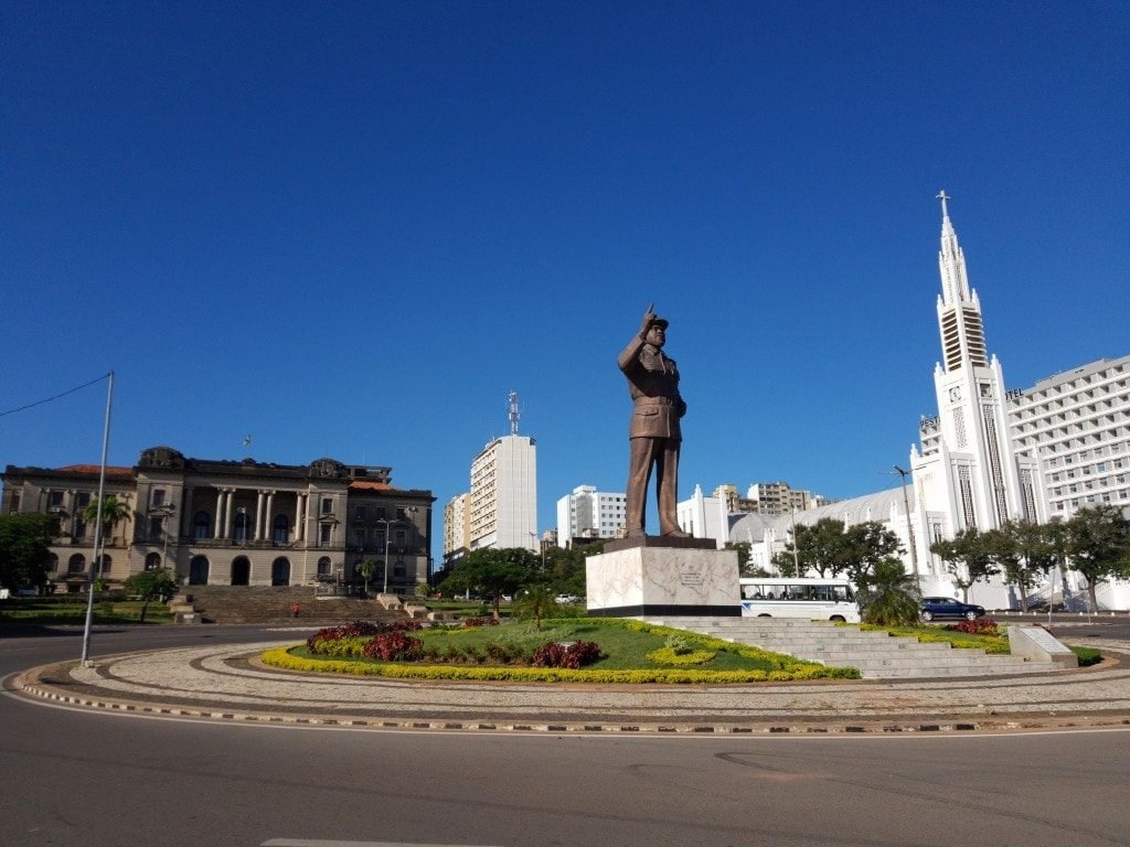 What to see in Maputo - Liberty Square and Cathedral of our Ladyof immacualte conception