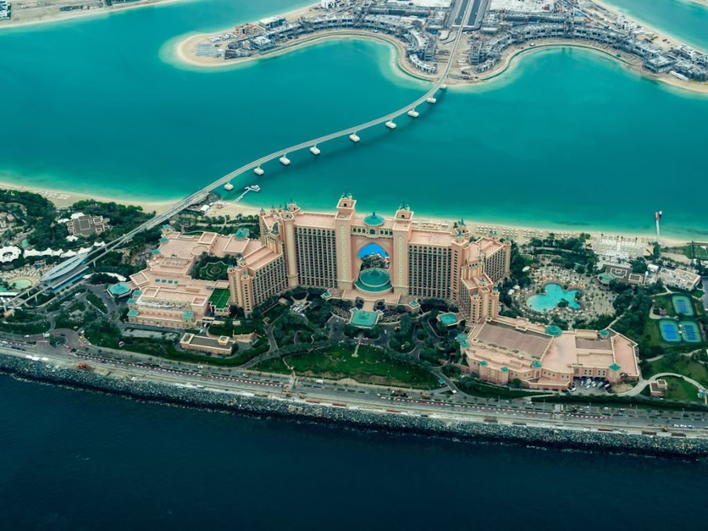 The best area to stay in Dubai for aluxury travel in 2020 - The Palm Jumeirah